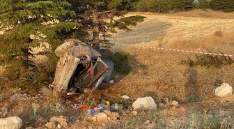 Karaman'da takla atan otomobilde sürücü yaralandı