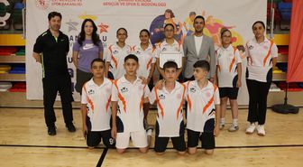 Niğde Erkek Badminton Takımı, Anadolu Yıldızlar Ligi'nde Türkiye şampiyonu oldu