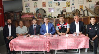 Amasya Valisi fırtından etkilenen köylerde inceledi