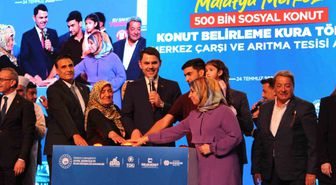 Bakan Kurum: Deprem bölgesinden son vatandaş güvenli yuvasına kavuşana kadar ayrılmayacağız