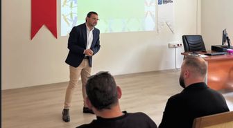 Bayburt'ta 'Kendimizi Tanıyalım' Semineri Düzenlendi