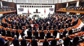 CHP'de büyük çöküş! Meclis'teki parti sıralaması değişti