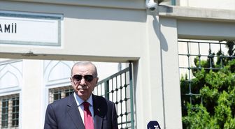 Erdoğan, Üsküdar'da Cuma Namazı Kıldı