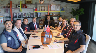 Devlet Memurları Konfederasyonu'ndan 24 Temmuz Basın Bayramı mesajı