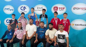 Minik Güreşçi Ahmet Efe Aykol’dan Türkiye 5’inciliği