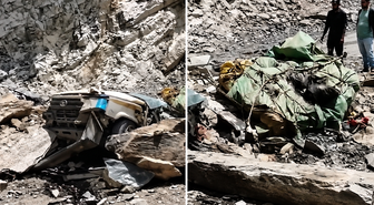 Hindistan'da dev kayalar taksiyi ezdi, 13 kişi hayatını kaybetti