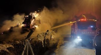 Karapınar’da 10 ton saman balyası yandı