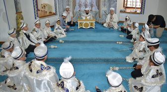 Kütahya'da 2. Bayezid Vakfiyesi'nden 529 yıl sonra sünnet şöleni