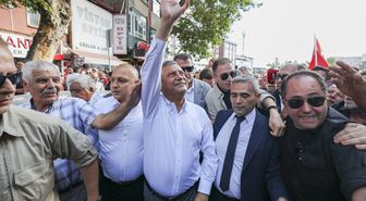 Özgür Özel ve 90'ın üzerinde CHP'li milletvekili YENİ Parti'ye geçiyor