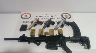 Tekkeköy'de Ruhsatsız Silah Operasyonu: 2 Gözaltı