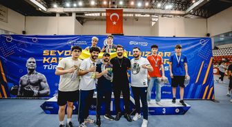 Samsunlu genç boksörlerden Altın zafer