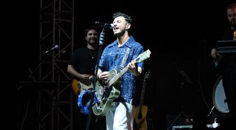 Buray, Çorum'da Hayranlarına Unutulmaz Konser Verdi
