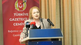 TGC Basın Özgürlüğü Ödülleri törenle verildi... İsmail Arı: Hem bağımsız gazeteciliği ortadan kaldırmak, hem de gazetecileri susturmak istiyorlar