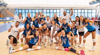 Yaşar Üniversitesi Kadın Voleybol Takımı Avrupa Beşincisi Oldu