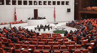TBMM'de sandalye dağılımı değişti: Ana muhalefet 'Yeni Parti' olacak