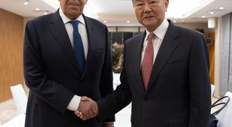 Çin Dışişleri Bakanı Wang Yi, Rus mevkidaşı Lavrov ile görüştü