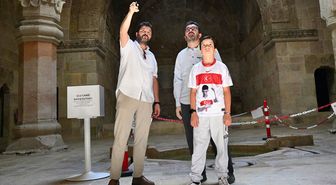 Çocukluk hayalini 'Anadolu'nun El-Hamrası'nda gerçekleştiriyor