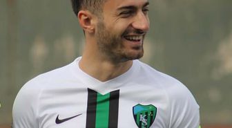 Fethiyespor'da Burak imzalıyor