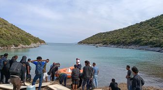 İzmir'de 22 düzensiz göçmen yakalandı