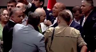 Kılıçdaroğlu rozet takarken Gürsel Tekin görevlileri fırçaladı: Sizi gerçekten bir dersten geçireceğim