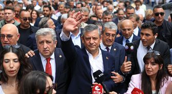 Yeni Parti'yi kuran Özgür Özel'in ilk işi bu oldu