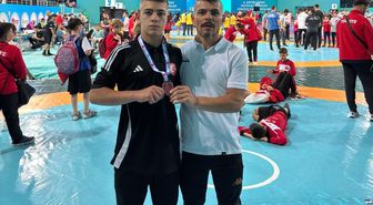 Ahmet Savaş Türkiye 3’üncüsü, Ahmet Efe Aykol ise Türkiye 5’incisi oldu