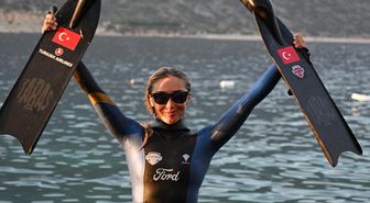 Şahika Ercümen'den 2 altın madalya