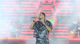 Şarkıcı Sefo Çorum Hitit Fuarı'nda konser verdi