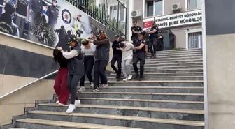 İstanbul'daki Kundaklama ve Kurşunlama Olaylarının Şüphelileri Bodrum'da Yakalandı, Rapçi Blok3'e Suikast Planı Ortaya Çıktı