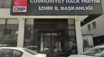 CHP İzmir'de Yeni Parti temizliği: 3 ilçe başkanı görevden alındı