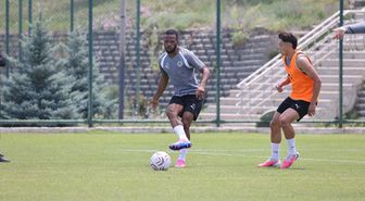 Alanyaspor'un Erzurum kampı başladı
