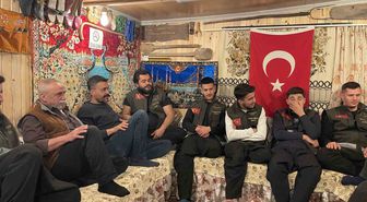 Deprem sonrası nostaljik ahşap ev
