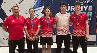 Erzincanlı milli badmintonculardan büyük başarı: 3 altın, 1 gümüş madalya