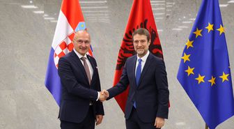 Hırvatistan'dan Arnavutluk'un AB Üyeliğine Destek