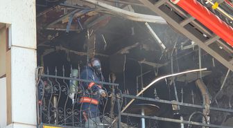 Van'da iş yeri yangını, 2 kişi kurtarıldı
