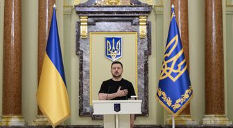 Zelenskiy: Rusya'nın İç Kesimlerindeki Petrol Tesislerini Vurduk