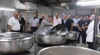 ADÜ Rektörü Kent, Yemekhane Hizmetlerini Yerinde İnceledi