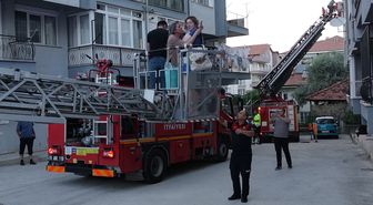 Burdur'da 4 Katlı Apartmanda Yangın: 6 Kişi Kurtarıldı