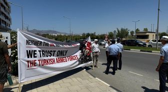 BM Genel Sekreteri Guterres'in KKTC Ziyareti Protesto Edildi