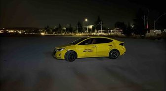 Eskişehir'de Duraktan Çalınan Taksi 2. El Oto Pazarında Bulundu