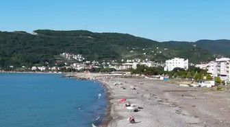 Cide'de sel sonrası deniz keyfi