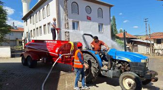 Hayırseverden İskilip'teki Köye Yangın Söndürme Tankeri Bağışı