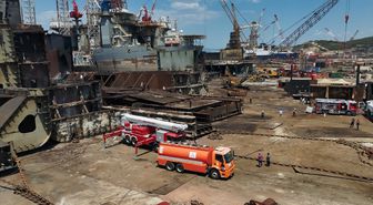Aliağa'da tanker gemisinde yangın söndürüldü