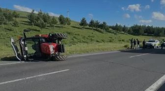 Ardahan'da Traktör Devrildi: Sürücü Yaralandı