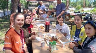 Kumru'da Yaz Kur'an Kursu Öğrencilerine Piknik Etkinliği