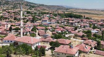 Meyvecilik projesi köyün refah seviyesini değiştirdi: Göç durdu, işsizlik bitti