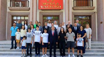 Muğla Valisi, LGS Tam Puanlı Şampiyonları Ağırladı