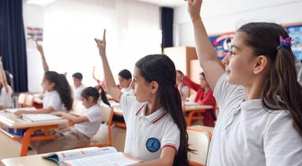 Öğrenciler ve veliler dikkat! Okul yönetmeliği sil baştan değişti