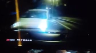 Silivri'de Trafikte Tehlike Saçan Sürücü: Sıkıştırma, Çarpma ve Saldırı Kamerada