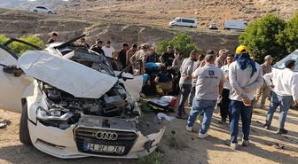 Şırnak'ta otomobil devrildi: 4 ağır yaralı